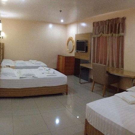 Asia Novo Boutique Hotel - Ormoc Esterno foto