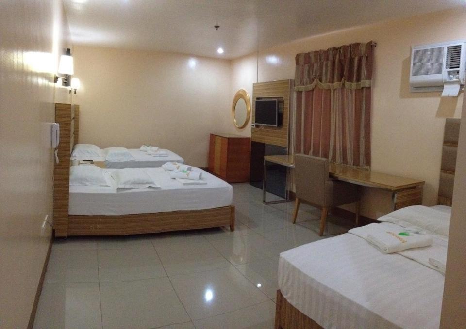 Asia Novo Boutique Hotel - Ormoc Esterno foto